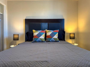 8 Large Apartments with 12 Bedrooms and Parking and WIFI